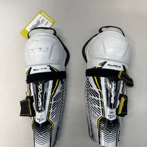 Used CCM TACKS Junior Shin Guards White 9" 11835-S000196548