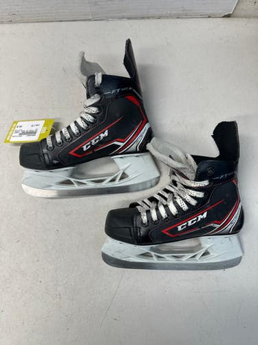 Used CCM FT340 Junior Hockey Skate Junior 03 11835-S000196507