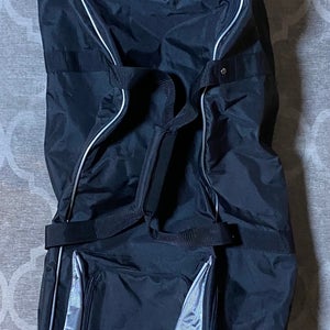 TGW Tour Collection Golf Travel Bag