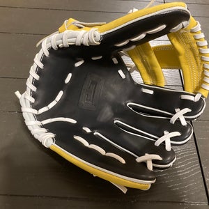 Custom Baseball Glove
