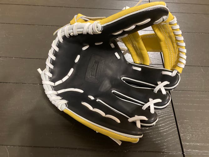 Custom Baseball Glove