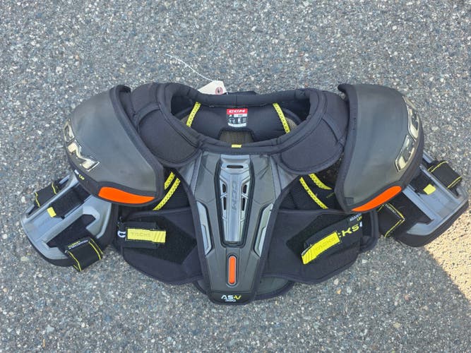 Large Junior CCM Tacks AS-V Pro Shoulder Pads