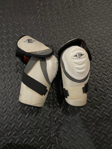Large Senior Easton Synergy Elbow Pads (Used)