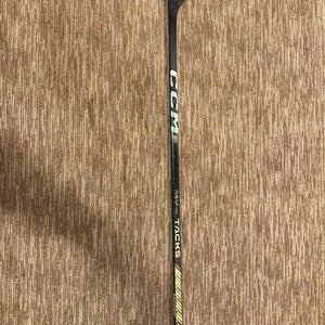 CCM Super Tacks AS6 PRO (RH P29 75 Flex)