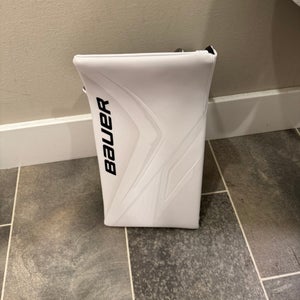 Bauer Vapor Flylite Senior Goalie Blocker - All White - Regular Hand