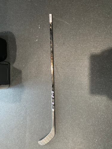 Senior CCM Jetspeed FT7 Pro Left Hand Hockey Stick P28 Pro Stock (New)