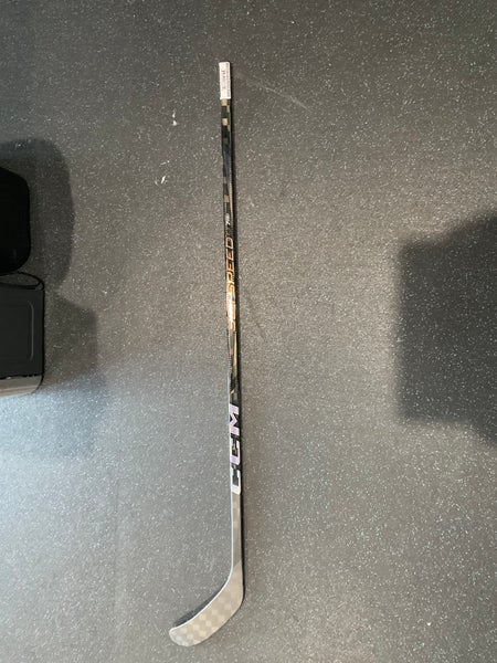 Senior CCM Jetspeed FT7 Pro Left Hand Hockey Stick P28 Pro Stock (New)