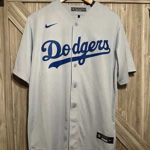 Nike Los Angeles Dodgers Replica Road Jersey Medium Cody Bellinger