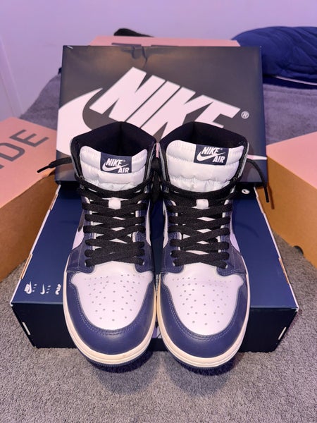 Midnight Navy Air Jordan 1 Retro High OG