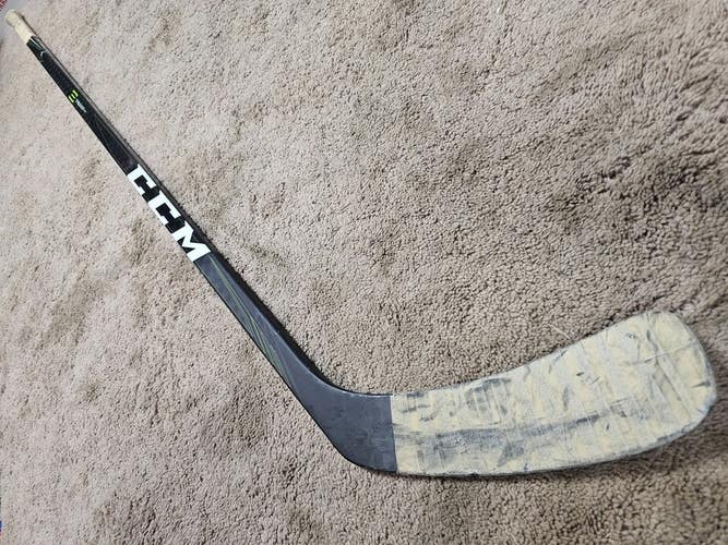 TOM KUHNHACKL 16'17 Cup Yr Pittsburgh Penguins NHL Game Used Hockey Stick