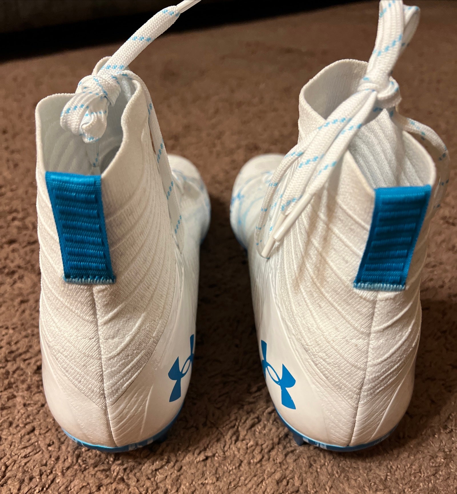 NEW Under Armour Highlight MC Football Cleats White/Blue 3027302 100 Size 14 UNDER ARMOUR Spotlight Lux MC Football Cleats, Size 14  main image 2