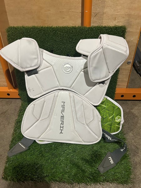 Adult Medium Maverik MAX EKG Shoulder Pads (Used)