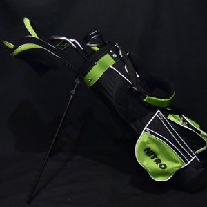 NITRO junior GOLF CLUBS AND BAG  4ft6-7ft8 D-37IN 7-33