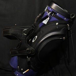 NEW OAKLEY GOLF BAG 35 INCHES 5 DIVIDERS