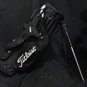 TITLEIST GOLF BAG 35 INCHES 6 DIVIDERS