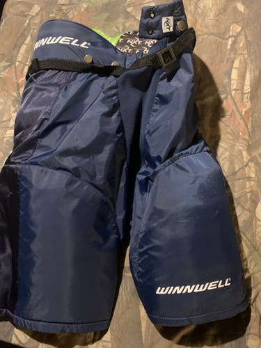 Senior Large Winnwell Hockey Pants (Used)