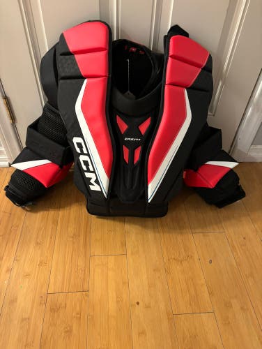 Small  CCM Eflex 6.9 Goalie Chest Protector Pro Stock (New)