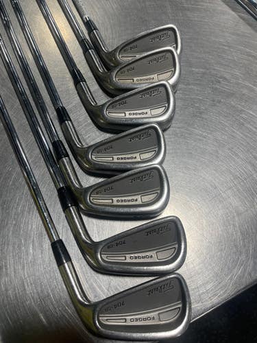Used Titleist 704 CB Mens Iron Set RH 3I-9I 11825-S000033346