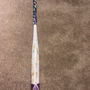 Easton Amethyst Alloy Bat (-11)  18 oz 29" (Used)