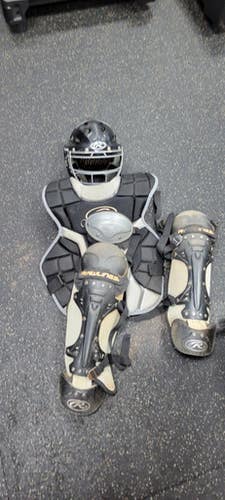 Used Rawlings CATCHERS SET Catchers Equipment Other 11497-S000150419