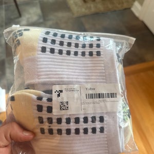 Grippy Socks for Lacrosse/Soccer - Pack Of 4