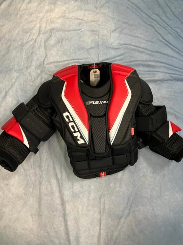 Junior Large/Extra Large CCM Extreme Flex E6.5 Goalie Chest Protector (Used)