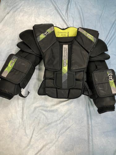 Intermediate Large/Extra Large Warrior RITUAL X4 E Goalie Chest Protector (Used)