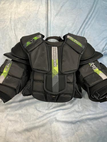 Junior Small / Medium Warrior RITUAL X4 E Goalie Chest Protector (Used)