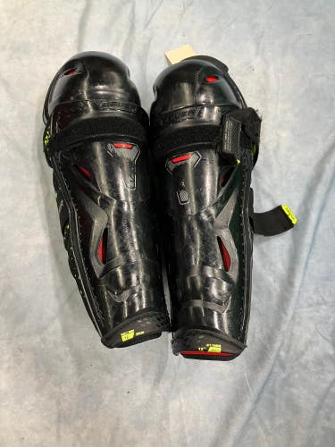 Junior Bauer Vapor 3X Shin Pads 12" (Used)