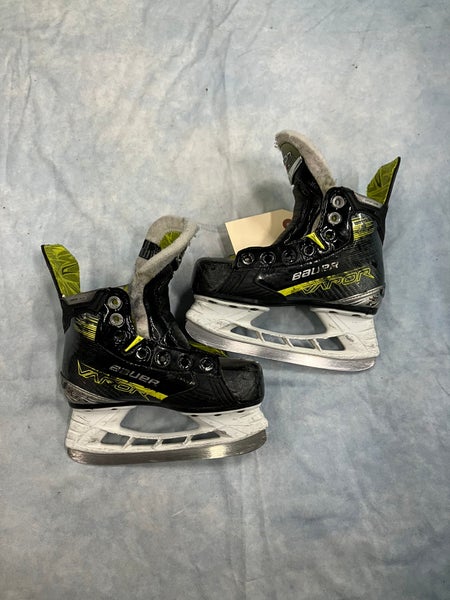 Youth Bauer Vapor X4 Hockey Skates Regular Width 11.5 (Used)