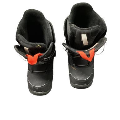 Used Burton ZIPLINE BOA Boys Snowboard Boots Black Youth 07.0 11479-S000399029