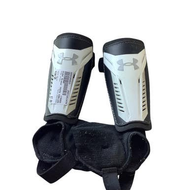 Used Under Armour YOUTH CHALLENGE Soccer Shin Guards Youth White SM 11479-S000398923