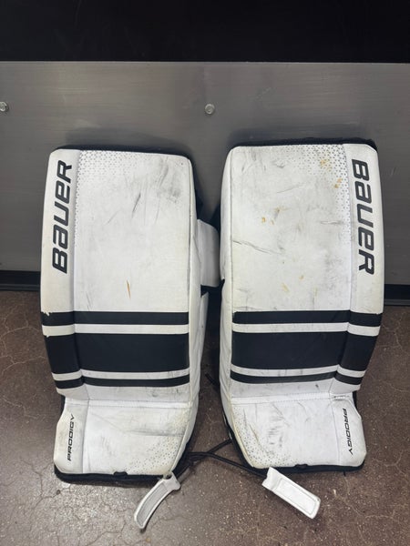 White 22" Youth Bauer GSX Prodigy Goalie Leg Pads (Used)
