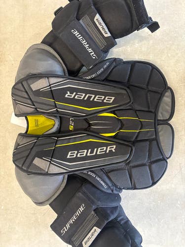 Used Bauer SUPREME S27 Junior Body Armor LG 11858-S000077311