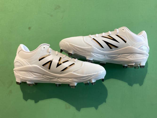 NEW New Balance 3000v7 Molded Baseball Cleats | Men's Size 9.5