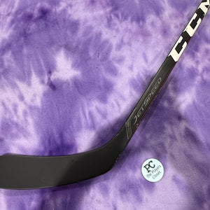 Intermediate CCM JetSpeed FT440 Hockey Stick Right Handed P29 (Used)
