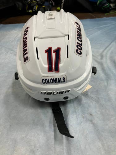 White Small Bauer Re-Akt 85 Helmet (Used)