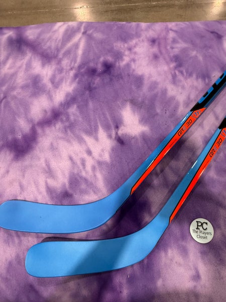 2 Pack - Junior Warrior Covert QRE30 Hockey Stick Right Handed W88 (New)