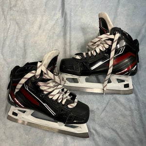 Intermediate CCM Extreme Flex E6.9 Hockey Goalie Skates 6 (Used)