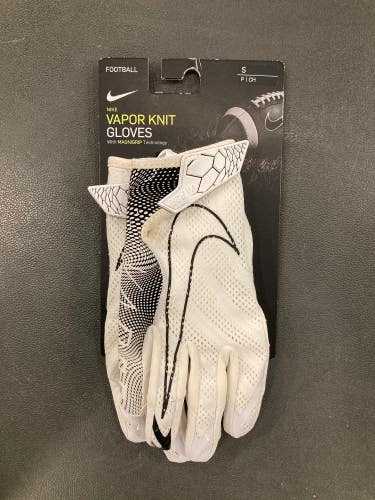 NEW Nike Vapor Knit Football Gloves | Size: Adult Small