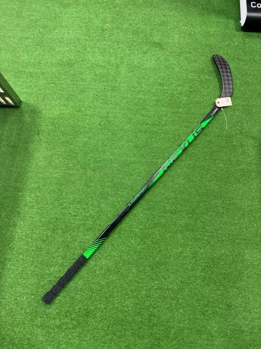 Youth Bauer Nexus Performance Hockey Stick Right Handed P28 (Used)