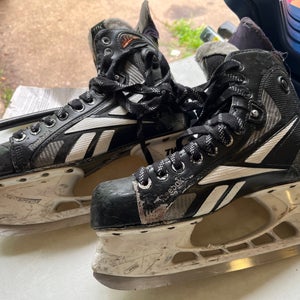 Reebok 11K Hockey Skates 7.5 (Used)
