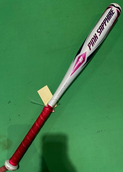 Pink 2022 Easton Pink Sapphire Alloy Bat (-10) Alloy 16 oz 26" (Used)