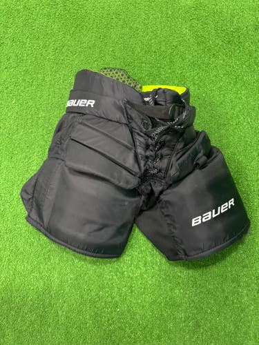 Black Youth Large Bauer Prodigy Hockey Goalie Pants (Used)