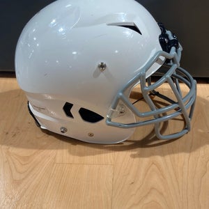Used Youth Medium Schutt Vengeance A11 Helmet