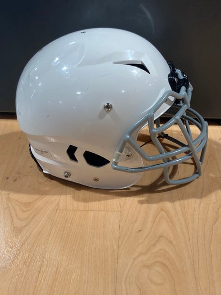 Used Youth Medium Schutt Vengeance A11 Helmet
