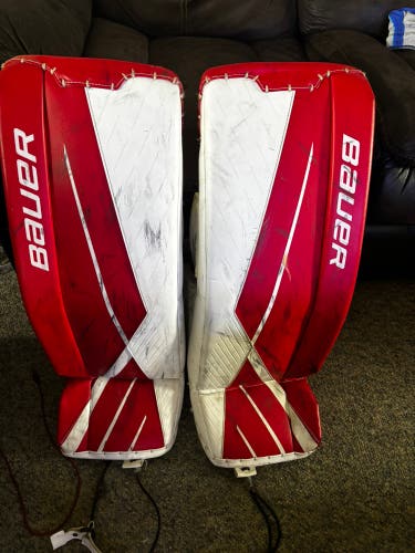 31" Bauer Supreme 3S Goalie Leg Pads (Used)