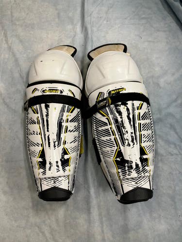 Junior CCM Tacks 5092 Shin Pads 12" (Used)