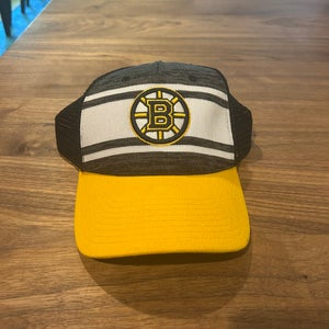 Boston bruins hat