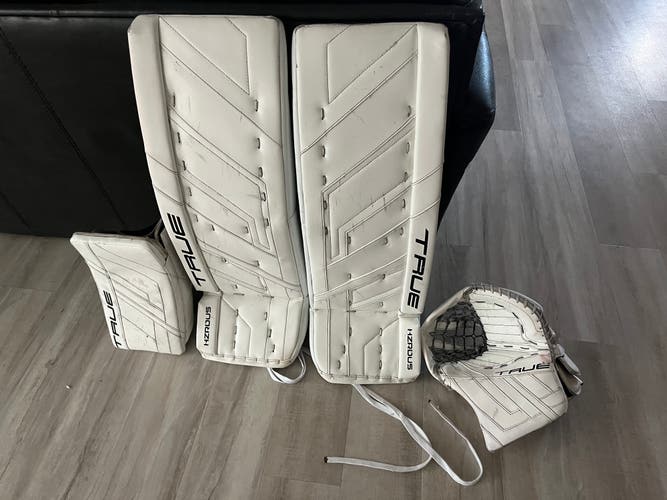 True 9x4 Goalie SENIOR Set